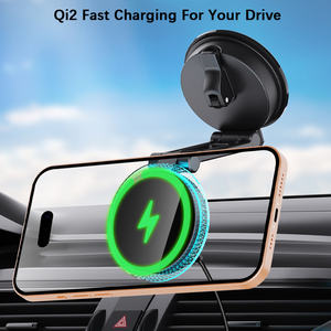 Chargeur de voiture sans fil magnétique flexible 15W à fixation automatique sur grille d'aération universel pour iPhone avec lumière RVB - Product Image 3