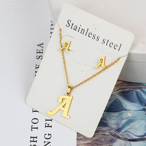 Ensemble de bijoux en acier inoxydable Collier en or Boucles d'oreilles Lettres ne se fanent pas Pendentif-pour cadeau - Product Image 3