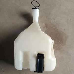 Botella pulverizadora para vehículos de nueva energía, pulverizador de lavado para coche eléctrico Benben Mini, pieza de repuesto para motor, para reparación - Product Image 1