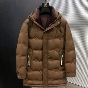 เสื้อแจ็คเก็ตดาวน์แบบคอตั้งต่อผ้า ความยาวปานกลาง สำหรับผู้ชาย ฤดูหนาว 2025 รุ่นใหม่ ทันสมัย หนาขึ้น - สามารถปรับแต่งสีและลวดลายได้ - Product Image 3