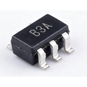 AD8605ARTZ-REEL7 Amplificateurs SOT-23-5 originaux 80mA 1 65uV 5V/us 100dB 0.2pA 1.2mA 10MHz avec entrée et sortie rail-à-rail - Product Image 1