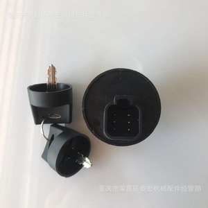 สวิตช์กุญแจสตาร์ท Sany รุ่น 95060-1 601 สำหรับรถขุดขนาดเล็ก ใช้กุญแจพลาสติก - Product Image 4