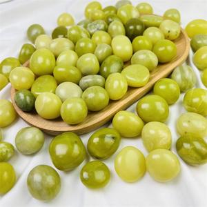 Cristal de <span class=keywords><strong>cuarzo</strong></span> Reiki natural, piedra curativa, piedra preciosa pulida, grava de <span class=keywords><strong>jade</strong></span> <span class=keywords><strong>Oliva</strong></span>, caída para decoración de meditación - Product Image 2