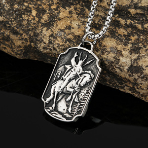 Yunnique – collier avec pendentif cheval de guerre Viking en acier inoxydable pour hommes, style Hip Hop, bijoux de mode en forme d'animal - Product Image 1
