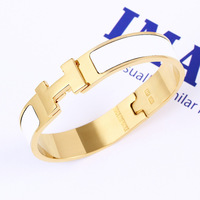 Senhoras da moda 12mm de largura pulseira de aço inoxidável fivela rosa letra ouro pulseira bangle
