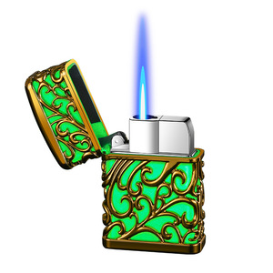 Encendedor de Fuego Directo Luminoso con Adorno Arabesco, Resistente al Viento, Combustible de Butano, Diseño Clásico Retro - Product Image 1