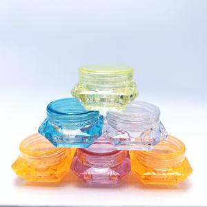 Petit pot cosmétique vide en plastique transparent ou noir ou rose de 15 ml, 5 g, 15 g, 20 g pour échantillons de soins de la peau et crèmes - Product Image 5