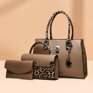 Conjunto de 3 piezas de bolso de mano de cuero PU para mujer, con estampado de leopardo, bolso tote con asa superior, bolso de hombro y cartera. - Product Image 1