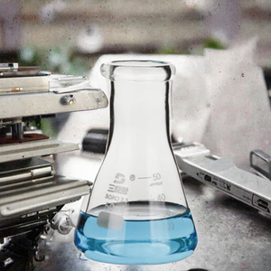 Fiole triangulaire en verre borosilicaté RICO 100 ml, col long, cône gradué, pour laboratoire chimique, transparente, garantie 3 ans - Product Image 3