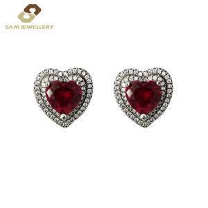 Set di Gioielli all'Ingrosso con Cuore in Zirconia Cubica Rossa, Argento S925 Placcato Rodio, Pendente e <span class=keywords><strong>Orecchini</strong></span> a Perno con Gemma di <span class=keywords><strong>Rubino</strong></span> - Product Image 2