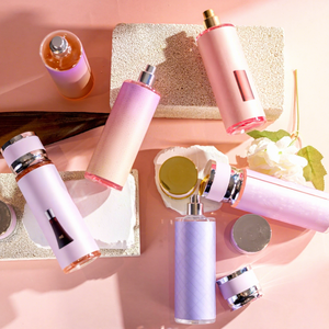 สเปรย์น้ำหอมสำหรับผู้หญิง กลิ่นหอมเฉพาะตัว กลิ่นดอกไม้ ติดทนนาน หรูหรา ใช้ได้ทุกวัน ขายส่ง - Product Image 5