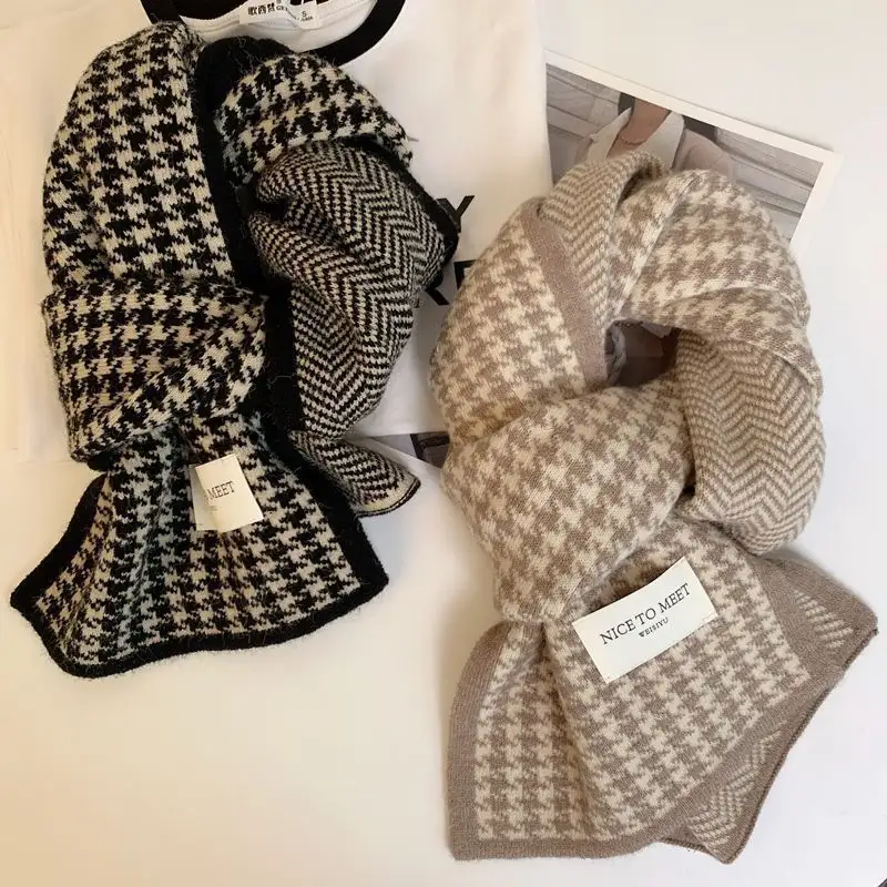 2023新しい冬の襟卸売業者チェック柄スカーフ女性のための高品質ポリコットン冬ストリップ形スカーフ