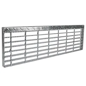 Hot dip galvanized galvani Metal building materials standard weight cheap prices common steel grating