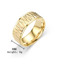 Bague géométrique facettée en acier inoxydable de 8 mm, large bande texturée, en stock, vente en gros, bijoux de mode pour hommes