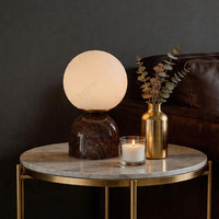 Lampe de table moderne simple en verre marbré, alimentée par courant alternatif, lampe de bureau décorative de luxe pour chambre à coucher et salon