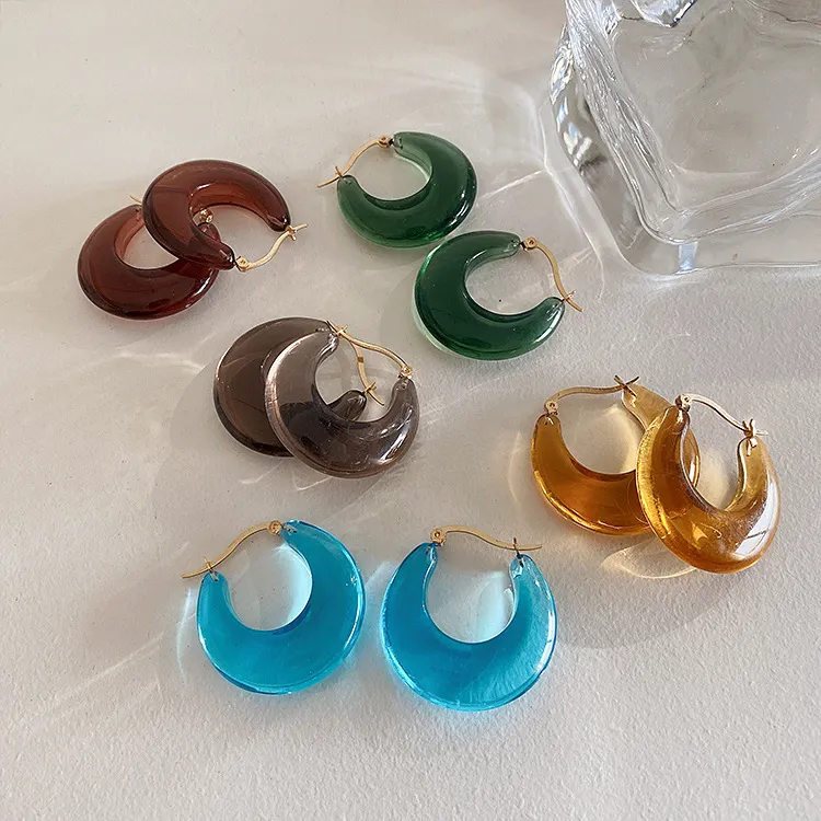 French retro curved geometric acrylic hug earrings color resin hoop earrings female accessories