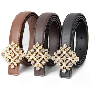 Nueva versión de cinturón de cuero simple y lujoso para mujer 100% cinturón de diamantes de imitación de perlas coreanas de piel de vaca pura