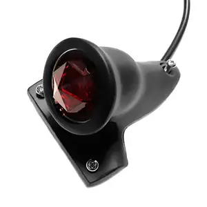 Rote Linse CROCKER stil LED Chopper Bobber Aluminium Vintage Motorrad Rücklicht Für Harley