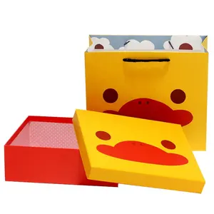 Kunden spezifische kreative kleine gelbe Ente Cartoon Bild Kinder Urlaub Geschenk box Verpackung Box Geschenkt üte