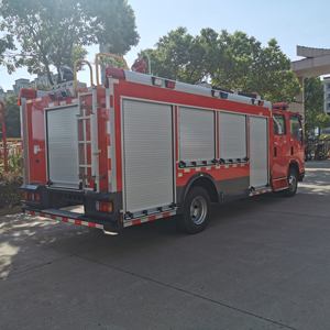 4*2 P700 véhicules de service de lutte contre l'incendie et de sauvetage, <span class=keywords><strong>camion</strong></span> de <span class=keywords><strong>pompier</strong></span> d'aéroport - Product Image 5