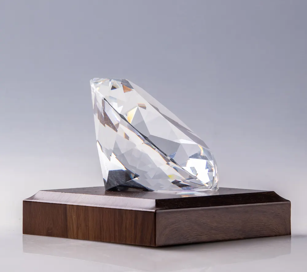 새로운 디자인 크리 에이 티브 맞춤 k9 크리스탈 다이아몬드 나무 자료 우수한 새겨진 트로피