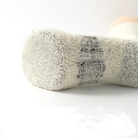 Chaussettes d'hiver en laine mérinos chaudes, respirantes et rembourrées pour la randonnée en plein air et le travail
