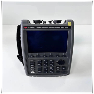 Analyseur de réseau portable KEYSIGHT N9938A FieldFox d'occasion pour micro-ondes 26,5 GHz - Product Image 3