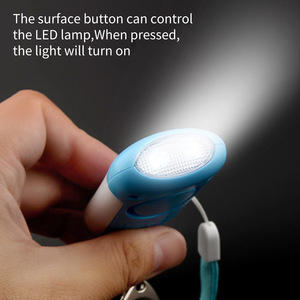 Alarma Personal con Linterna LED, Dispositivo SOS Anti-Agresor de 125dB para la Seguridad de Mujeres, Niños y Ancianos - Product Image 4
