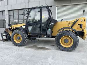 Manipulador Telescópico Caterpillar TH414 Fabricado en EE. UU., Capacidad de 3.7 Toneladas, Elevación Máxima de 9.5 Metros, Manipulador Telescópico CAT TH414 - Product Image 3