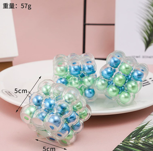 ลูกบาศก์มายากลมุกใหม่ ของเล่นบีบคลายเครียด ลูกบอลมีเสียง บรรเทาความเครียด เด้งกลับช้า ของเล่นแม่เหล็กสำหรับเด็ก - Product Image 1
