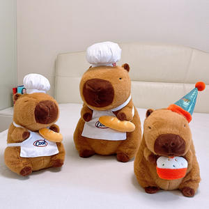 Peluche unisexe super douce en forme de chef ours capybara portant un sac de frites, ornement à suspendre à la porte, anti-stress, en coton PP - Product Image 3