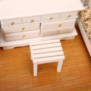 Mode Miniature chaise de stationnement meubles en plastique 1:12 maison de poupée accessoires poche nourriture jouer Simulation petits ornements tabouret - Product Image 4