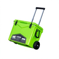 Glacière à roulettes isotherme étanche Kuer Factory en LLDPE moulé par rotation, 60 qt, avec logo personnalisé pour usage alimentaire