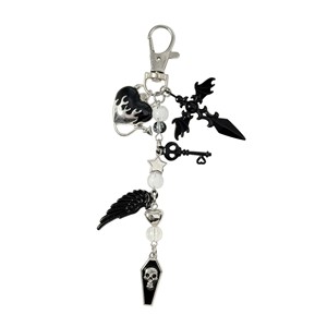 Llavero gótico punk negro con cruz y alas <span class=keywords><strong>de</strong></span> esqueleto, colgante para bolso, cadena para teléfono móvil con diseño <span class=keywords><strong>de</strong></span> amor y personalidad - Product Image 1