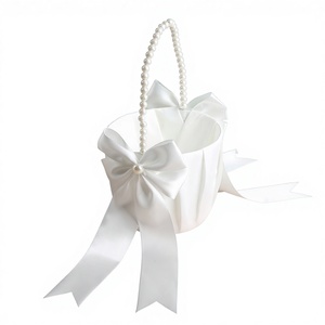 European Style Wedding <b>Flower</b> <b>Girl</b> <b>Basket</b> White Satin Handheld <b>Basket</b> with Pearls Bows for Scattering <b>Flowers</b> Model - Product Image 6
