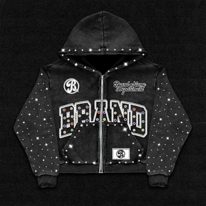 Felpa con Zip Nera Oversize Personalizzata con Strass, Ricamo in Ciniglia, Effetto Distressed e Lavaggio Acido per Uomo - Product Image 1