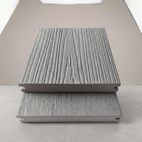 Plancher en WPC co-extrudé 3D pleine épaisseur, gaufré en profondeur, anti-décoloration, pour projets commerciaux et jardins résidentiels