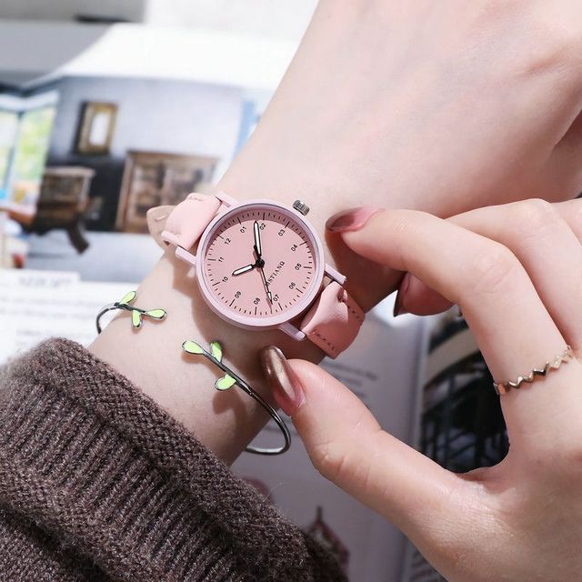 2023 New Watch Fashion Ins Style Women Watch