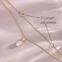 Collar con colgante de lujo delicado con incrustaciones de diamantes pequeños cultivados en laboratorio, corte en forma de pera, cadena de eslabones Au375