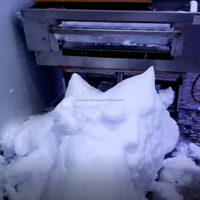 Décorations d'hiver d'intérieur réalistes toutes saisons Machine à chutes de neige Paysages étonnants pour complexe de spa Machines à glace hautes