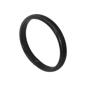Bracelet minimaliste unisexe élastique et ajustable |   Acier inoxydable plaqué or 18 carats PVD multi-tailles, étanche, hypoallergénique et durable - Product Image 4