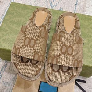Chaussures de luxe pour femmes, sandales plates de luxe, chaussures décontractées, pantoufles en caoutchouc, sandales à bout ouvert, pantoufles de créateur pour femmes - Product Image 2