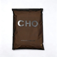 Sac à fermeture éclair givré avec impression de logo personnalisée de haute qualité, sac en plastique refermable noir mat pour l'emballage des vêtements