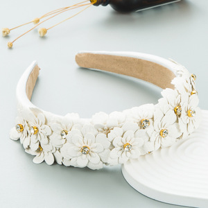 Accesorios <span class=keywords><strong>para</strong></span> el <span class=keywords><strong>cabello</strong></span> <span class=keywords><strong>para</strong></span> mujer, corona <span class=keywords><strong>de</strong></span> boda <span class=keywords><strong>de</strong></span> tela ajustable, diadema rosa, guirnaldas <span class=keywords><strong>de</strong></span> <span class=keywords><strong>flores</strong></span> artificiales <span class=keywords><strong>para</strong></span> niña, venta al por mayor - Product Image 3