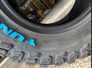 Neumáticos y Ruedas Radiales 285/75R16 Sin Cámara para 4x4, Nuevos, para Camiones y Vehículos - Product Image 2