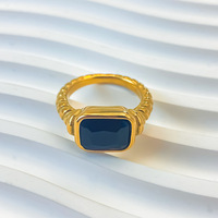 Bague en acier inoxydable plaqué or PVD avec pierre rectangulaire noire, bande torsadée, bague pour femme, bijoux vintage