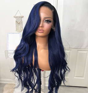 Cheveux vietnamiens Remy <span class=keywords><strong>bleu</strong></span> <span class=keywords><strong>foncé</strong></span> en gros, densité 150%, ondulation naturelle, cuticules alignées, double trame, devant transparent, racines foncées - Product Image 1