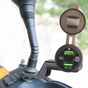 מטען usb אופנוע usb עמיד למים טעינה מהיר מתאם כפול qc כפול 3.0 <span class=keywords><strong>voltmeter</strong></span> עם מתג למוטוקרוס נייד - Product Image 2