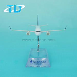 Shandong Airplane รุ่นโลหะ <span class=keywords><strong>B737</strong></span>-<span class=keywords><strong>800</strong></span>เครื่องบินออกแบบเดสก์ท็อปโบอิ้งเทคนิคการทาสีสำหรับของขวัญทางธุรกิจ - Product Image 3