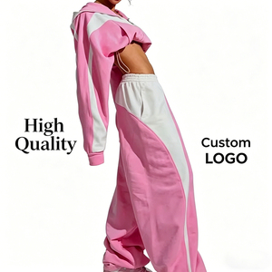 Ensemble de jogging streetwear pour femme, 2 pièces, couleur rose, avec logo personnalisé, sweat à capuche court et pantalon de survêtement ample, haute qualité - Product Image 2